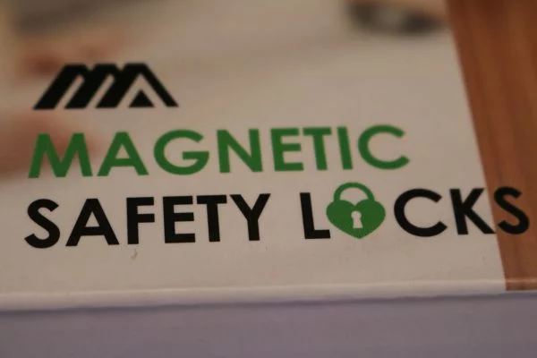 Bloque Placard Bebe Magnetique Les Avis De Testing Girl